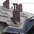 amerykańska papa podkładowa ShingleMate® GAF podczas montażu na dachu